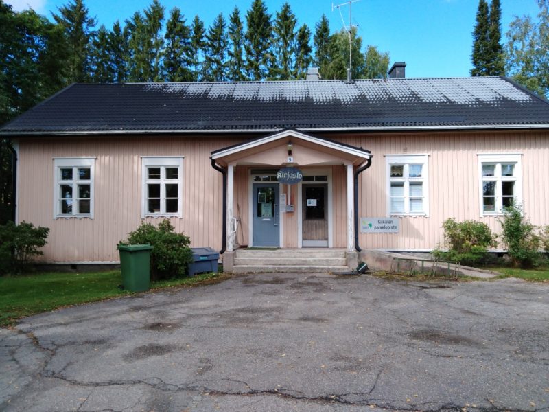 Kiikalan kirjasto, ulkokuva