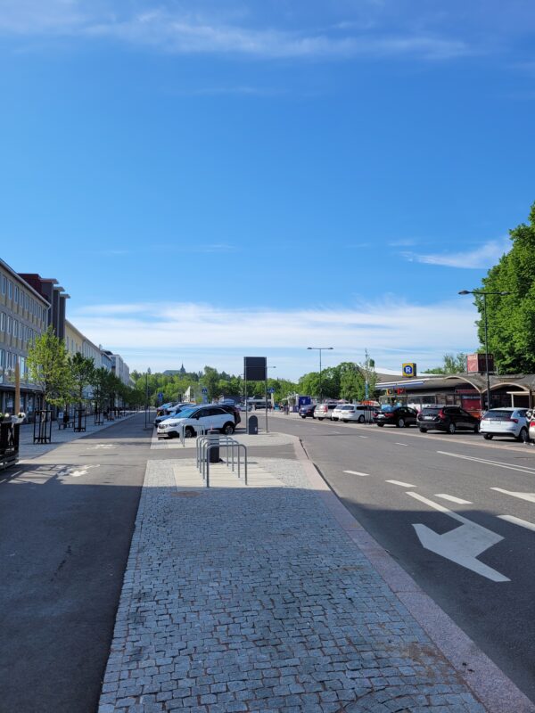 Saneerattu Horninkatu. 