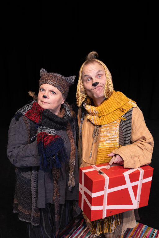 Teatteri  Sirkus Suosalo: Maukan ja Väykän höntti päivä