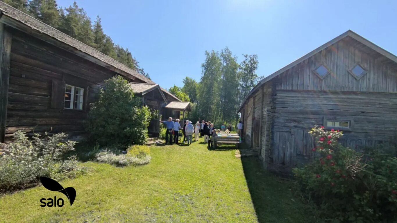 Hajalan kyläkävely ja kestikievarikahvit – ennen Salon iltatoria