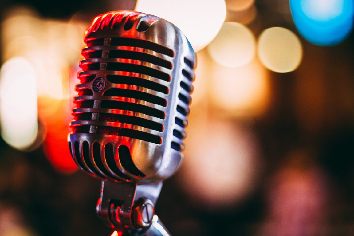 Karaokemestarit lavalla -konsertti