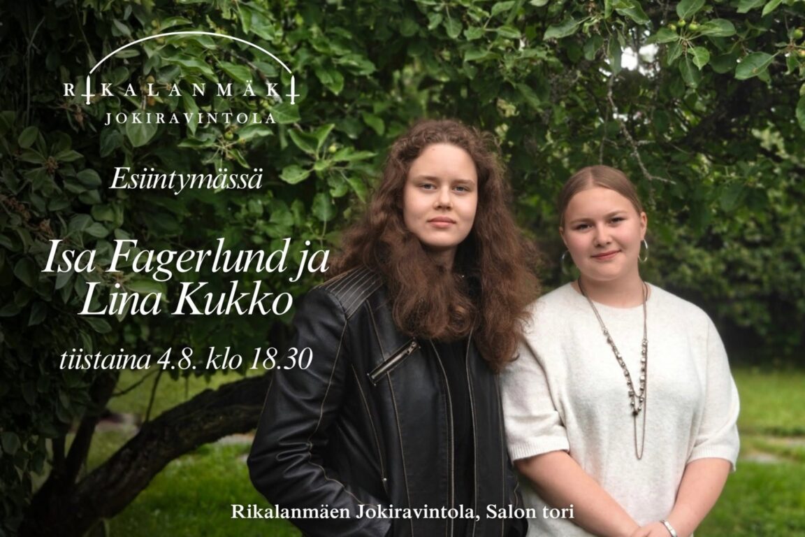 Terassilla Isa Fagerlund ja Lina Kukko