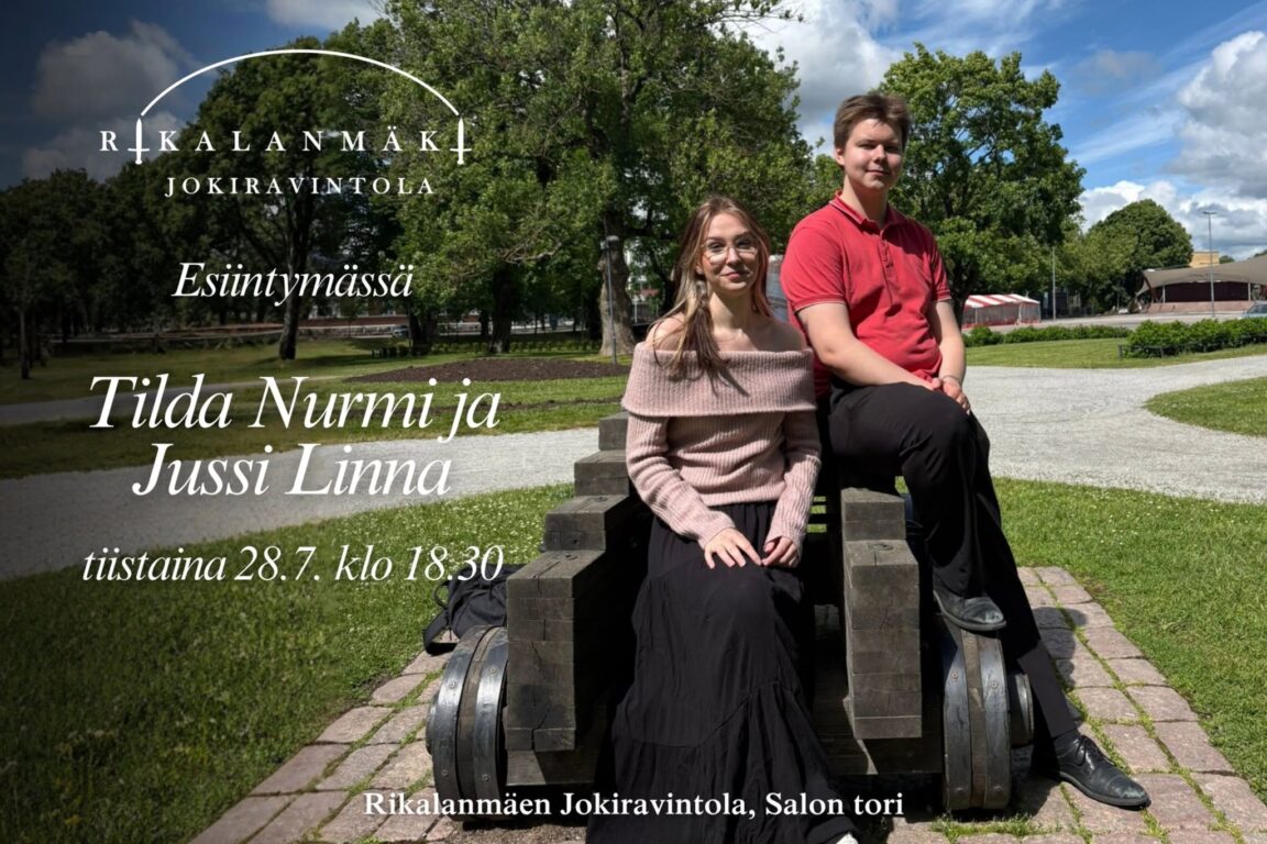 Terassilla Tilda Nurmi ja Jussi Linna